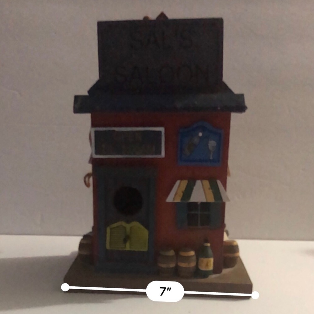 Small Vintage Wooden Birdhouse - Picture 7 of 7